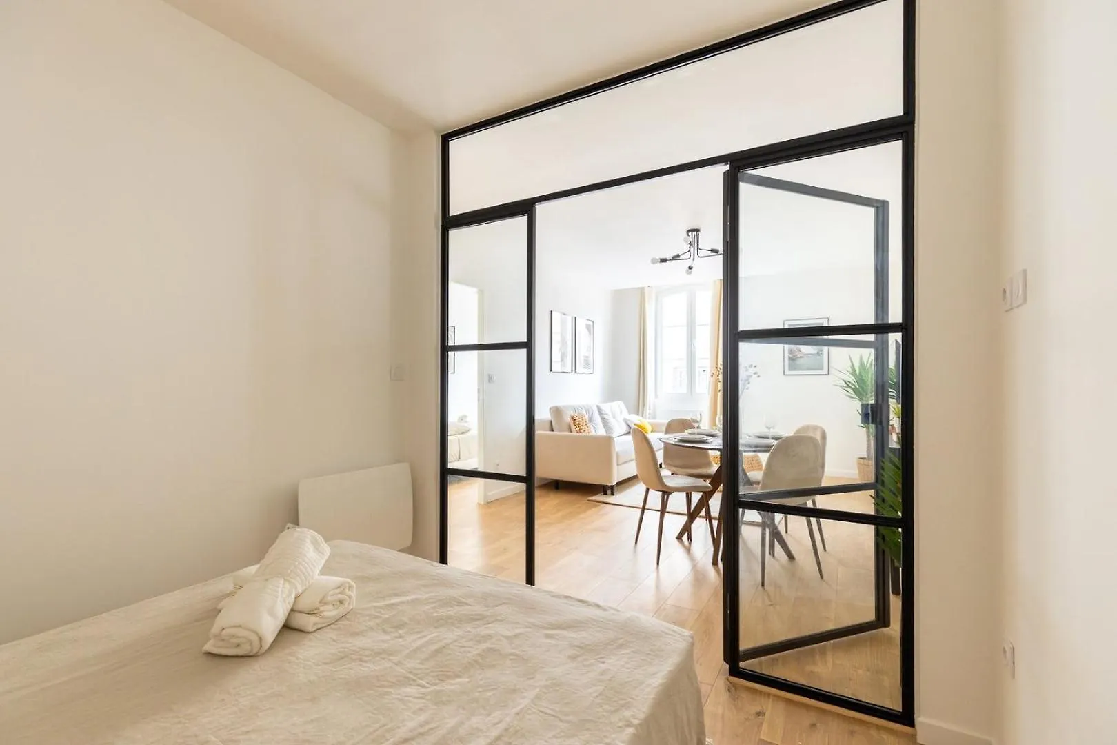 T3 Cocoon 3Min From The Vieux Port | By Airnest Apartment Marseille 0*,  France
